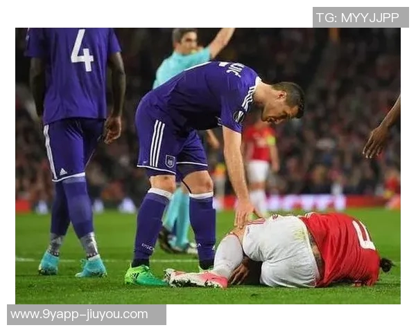 伊布谈场上影响力与看台无助感受的深刻反思 伊布谈场上影响力与看台无助感受的深刻反思