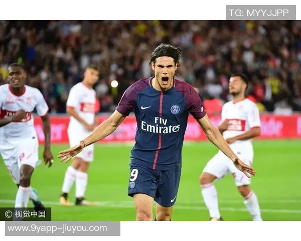 巴黎球迷会主席透露卡瓦尼未回应多次告别请求引发关注 巴黎球迷会主席透露卡瓦尼未回应多次告别请求引发关注