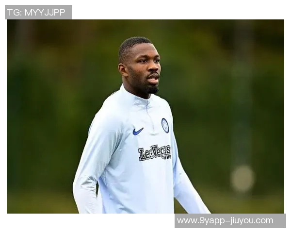 国米官方宣布小图拉姆左腿筋拉伤下周将进行情况评估