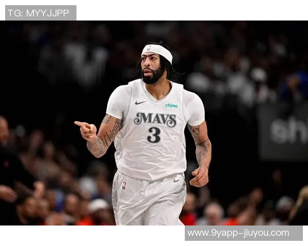 浓眉团队与独行侠洽谈可能的赛季中期交易事宜 浓眉团队与独行侠洽谈可能的赛季中期交易事宜